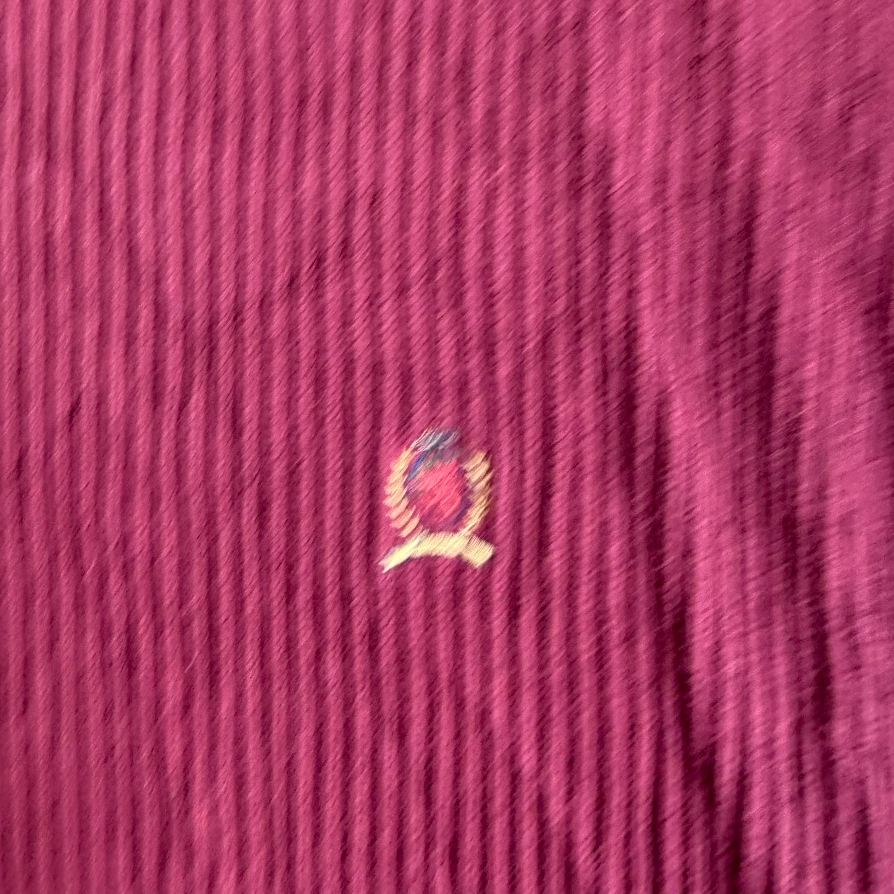 J- Vintage Tommy Hilfiger Embroidered Crest Maroon Knit Sweater - L