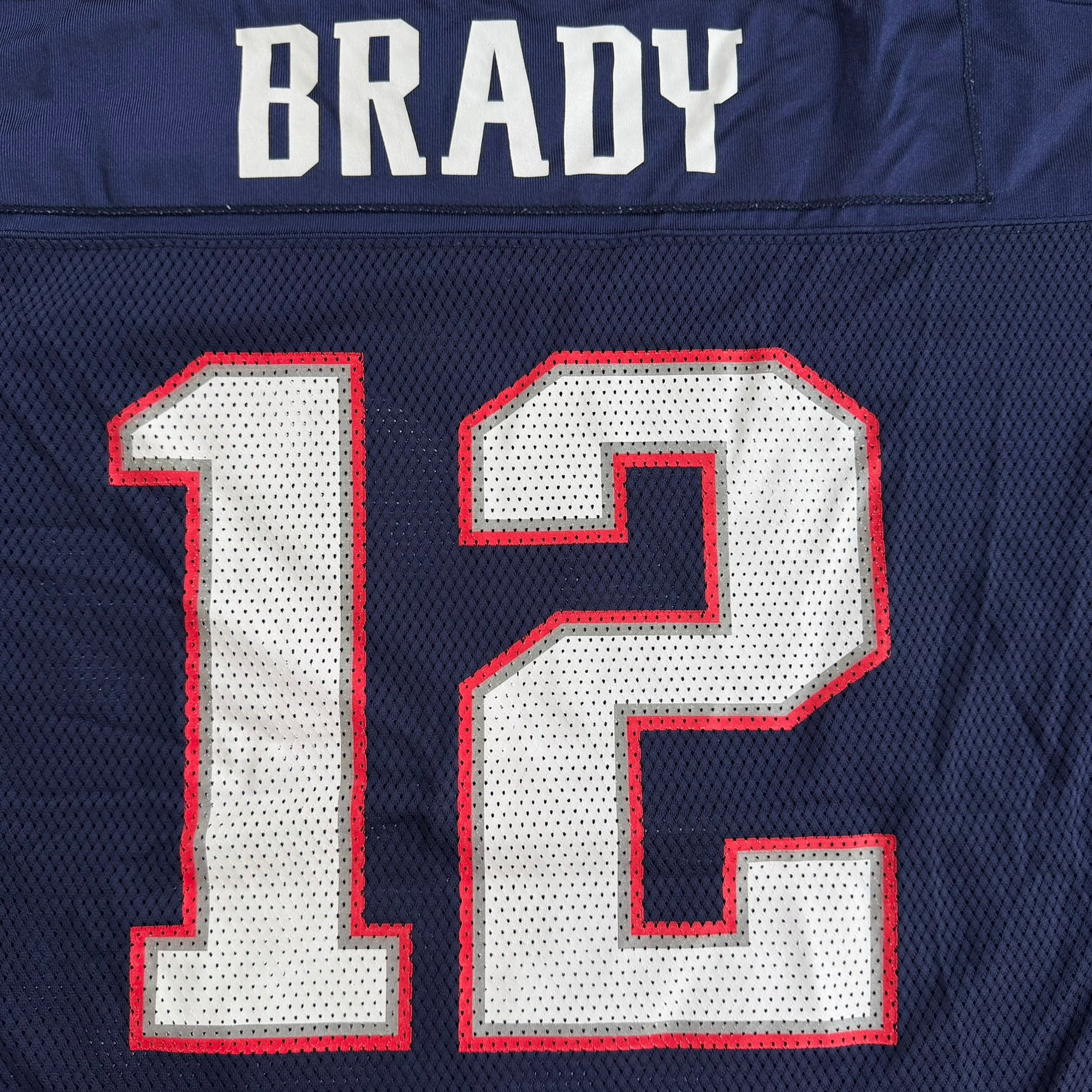 J- Vintage New England Patriots Tom Brady NFL Reebok Football Jersey - XL