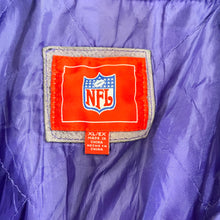 Load image into Gallery viewer, F- Vintage Minnesota Vikings NFL Embroidered Logo Suede Jacket
