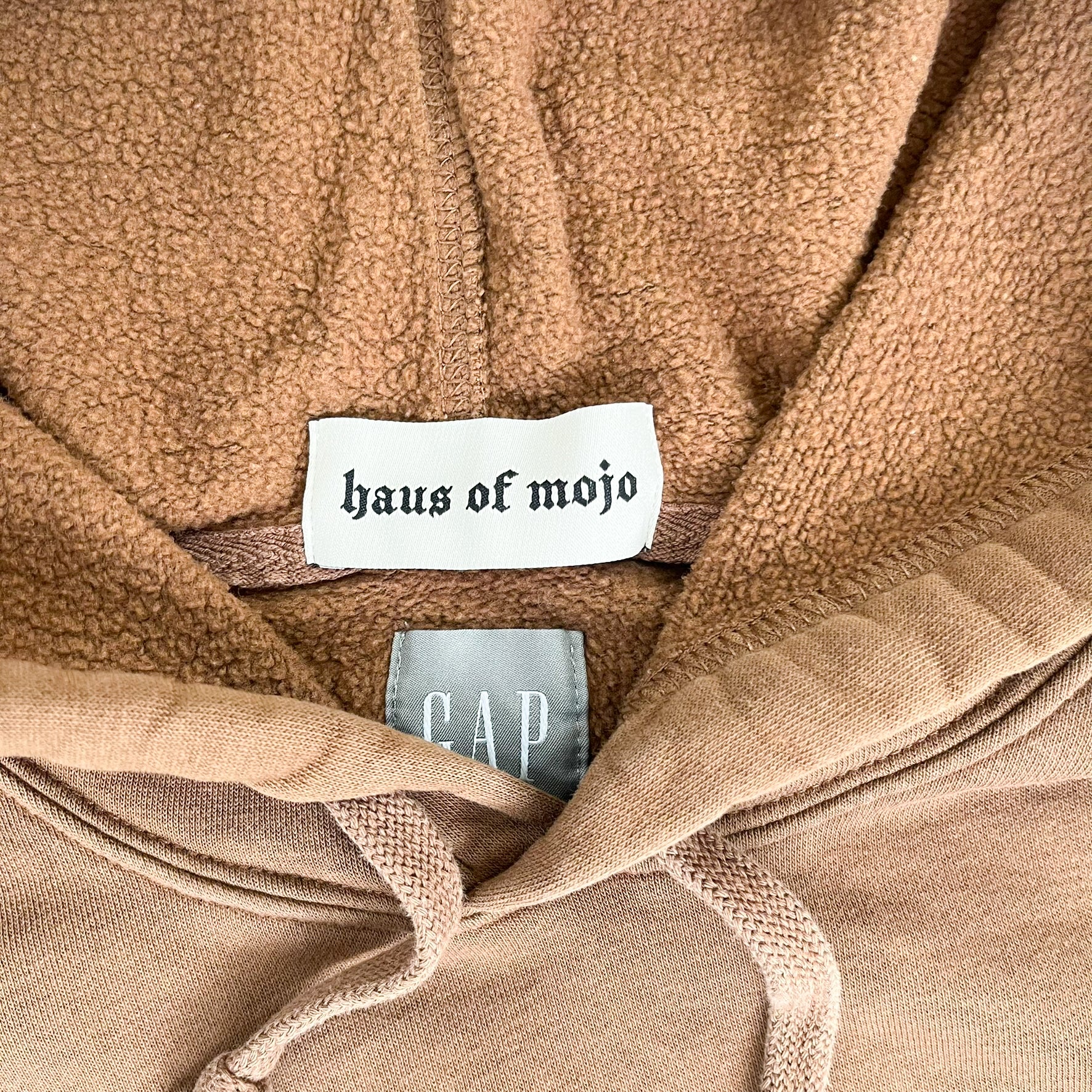 F- HOM GAP Embroidered Text Cropped Reworked Hoodie
