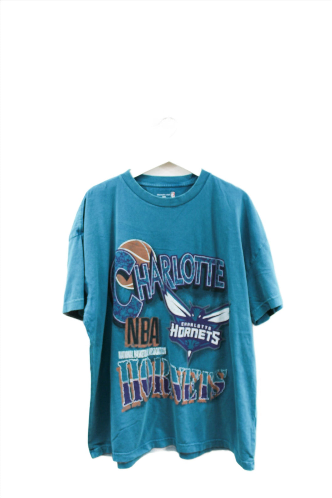 X - NBA Charlotte Hornets Graphic Tee