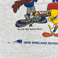 Load image into Gallery viewer, F- Vintage &#39;94 New England Patriots Looney Tunes Graphic Single Stitch Tee
