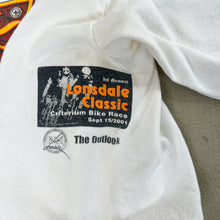 Load image into Gallery viewer, F- Vintage &#39;01 Harley Davidson Flames Graphic &amp; Logo Tee
