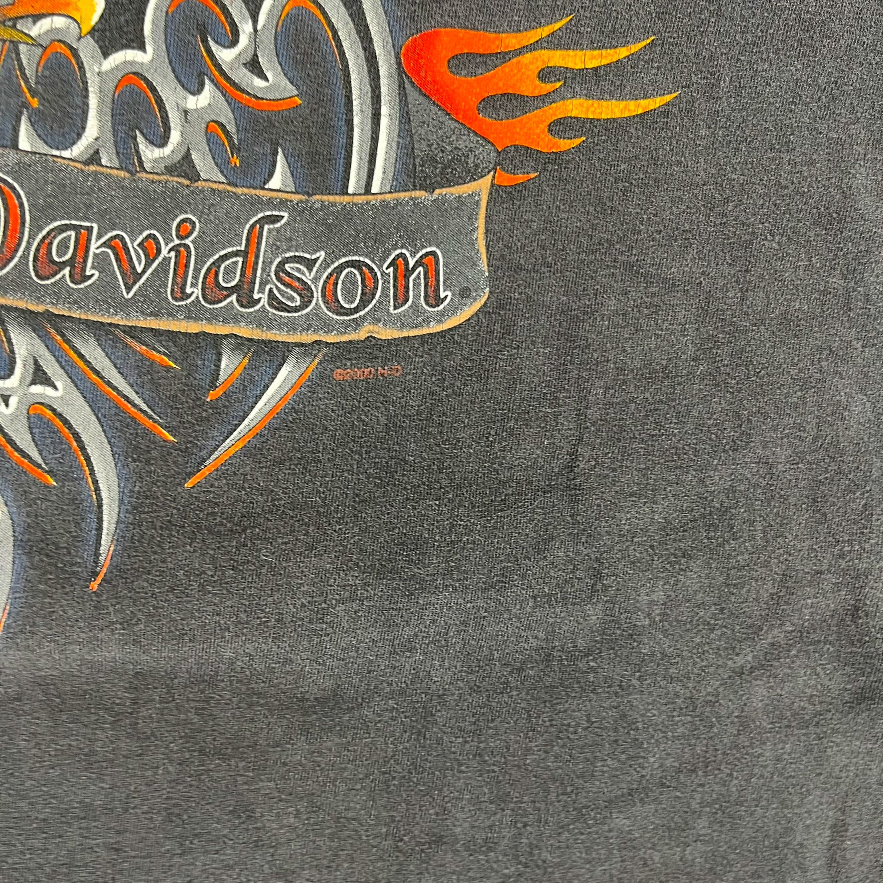 F- Vintage '00 Harley Davidson Dallas Texas Graphic Tee