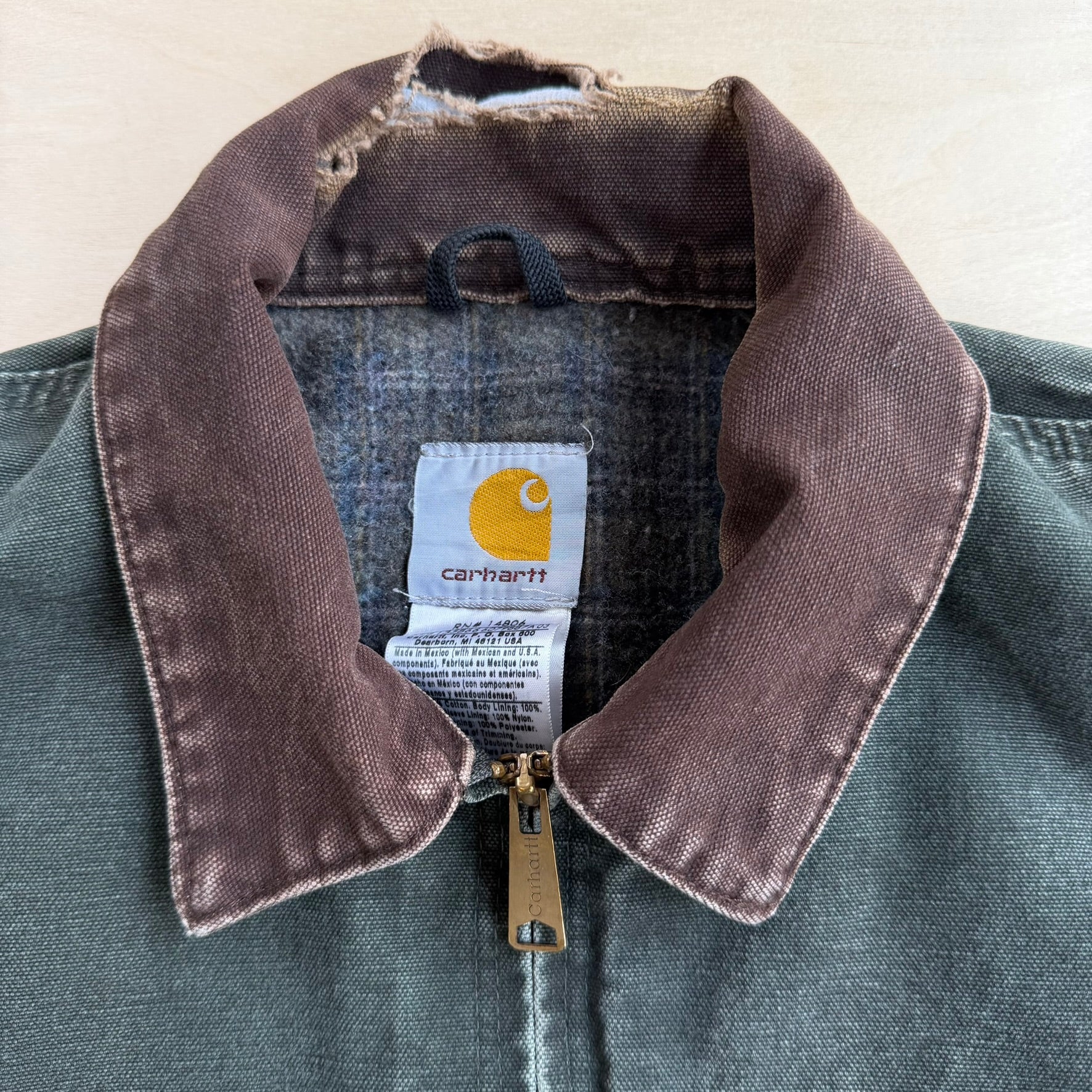 J- Vintage Carhartt Moss Green Blanket Lined Detroit Jacket - L