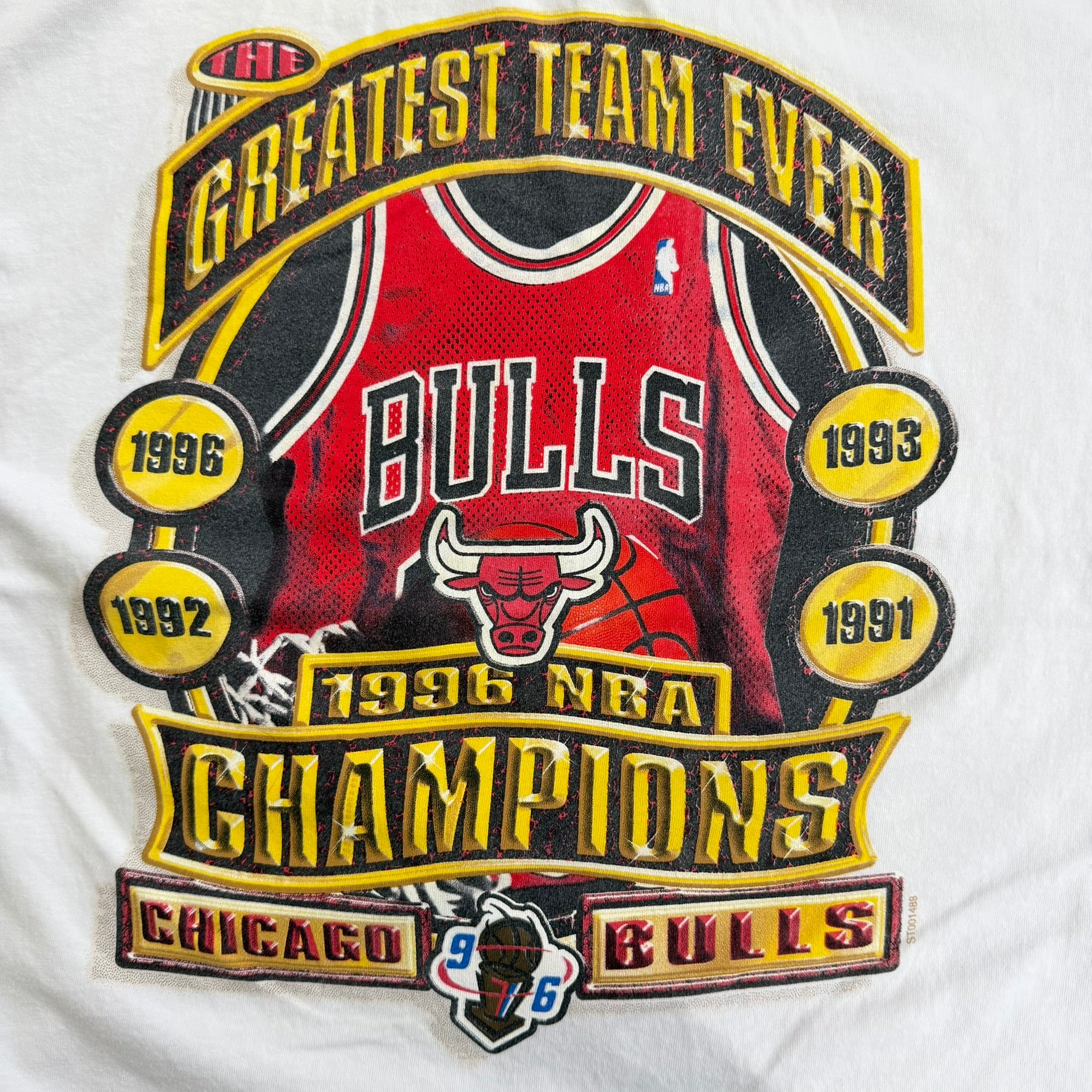 J- Vintage '96 Chicago Bulls NBA Champions 1996 Starter Graphic Single Stitch Tee - L