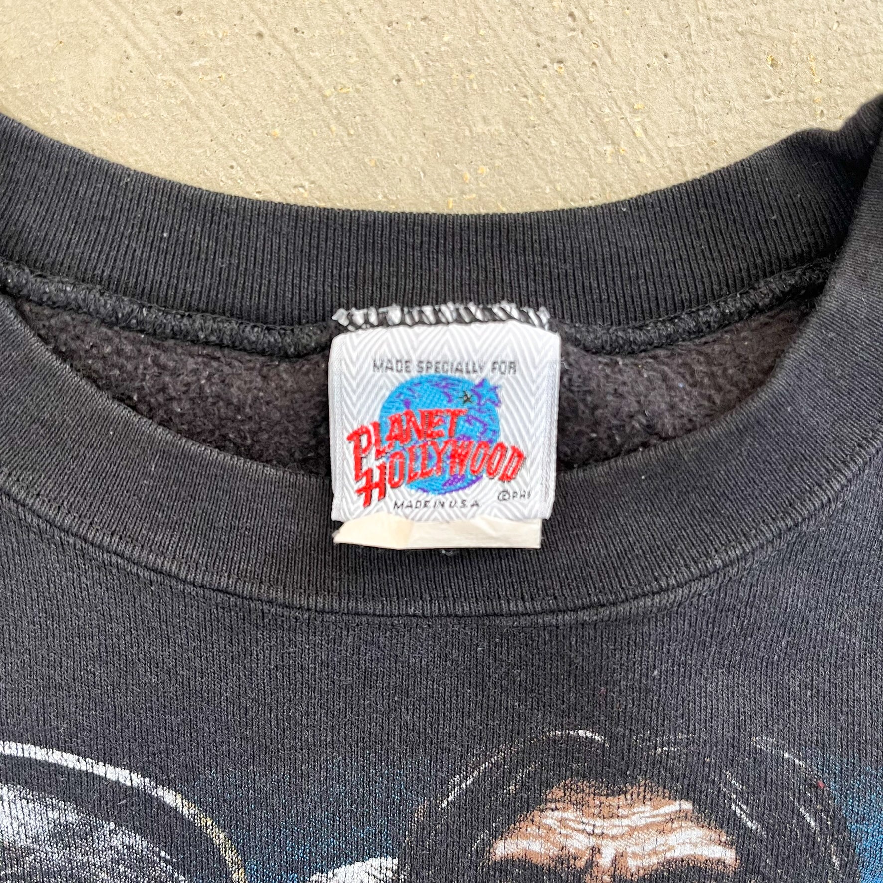 F- Vintage Planet Hollywood Cherokee Reservation Graphic Crewneck