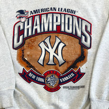 Load image into Gallery viewer, F- Vintage &#39;98 Yankees AL Champions MLB Graphic Crewneck
