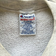 Load image into Gallery viewer, F- Vintage Champion Reverse Weave Carolina Basketball Crewneck

