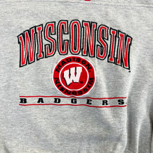 Load image into Gallery viewer, F- Vintage University Of Wisconsin Badgers Lee Embroidered Logo/Text Crewneck
