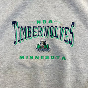 F- Vintage Minnesota Timberwolves NBA Lee Embroidered Text/Logo Crewneck