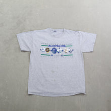 Load image into Gallery viewer, F- 2009 Vancouver Canucks NHL 40 Years Jerseys Tee
