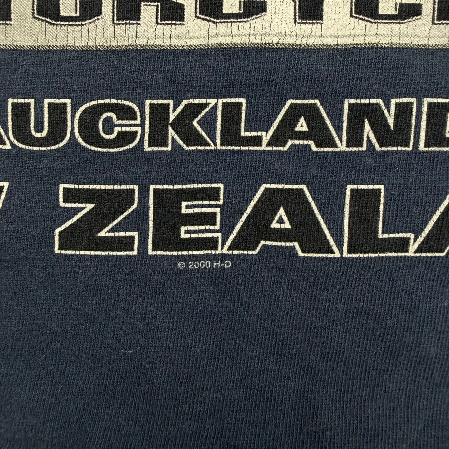 J- Vintage '00 Harley Davidson Auckland New Zealand Single Stitch Tee - L