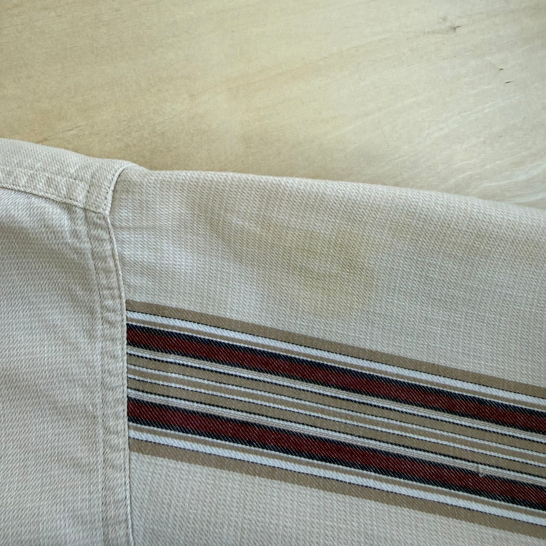 J- Vintage 90s Chaps RL Pocket Beige/Maroon Striped Button Down Shirt - M