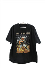 Load image into Gallery viewer, X - Garth Brooks 14/17 World Tour Picture Tee
