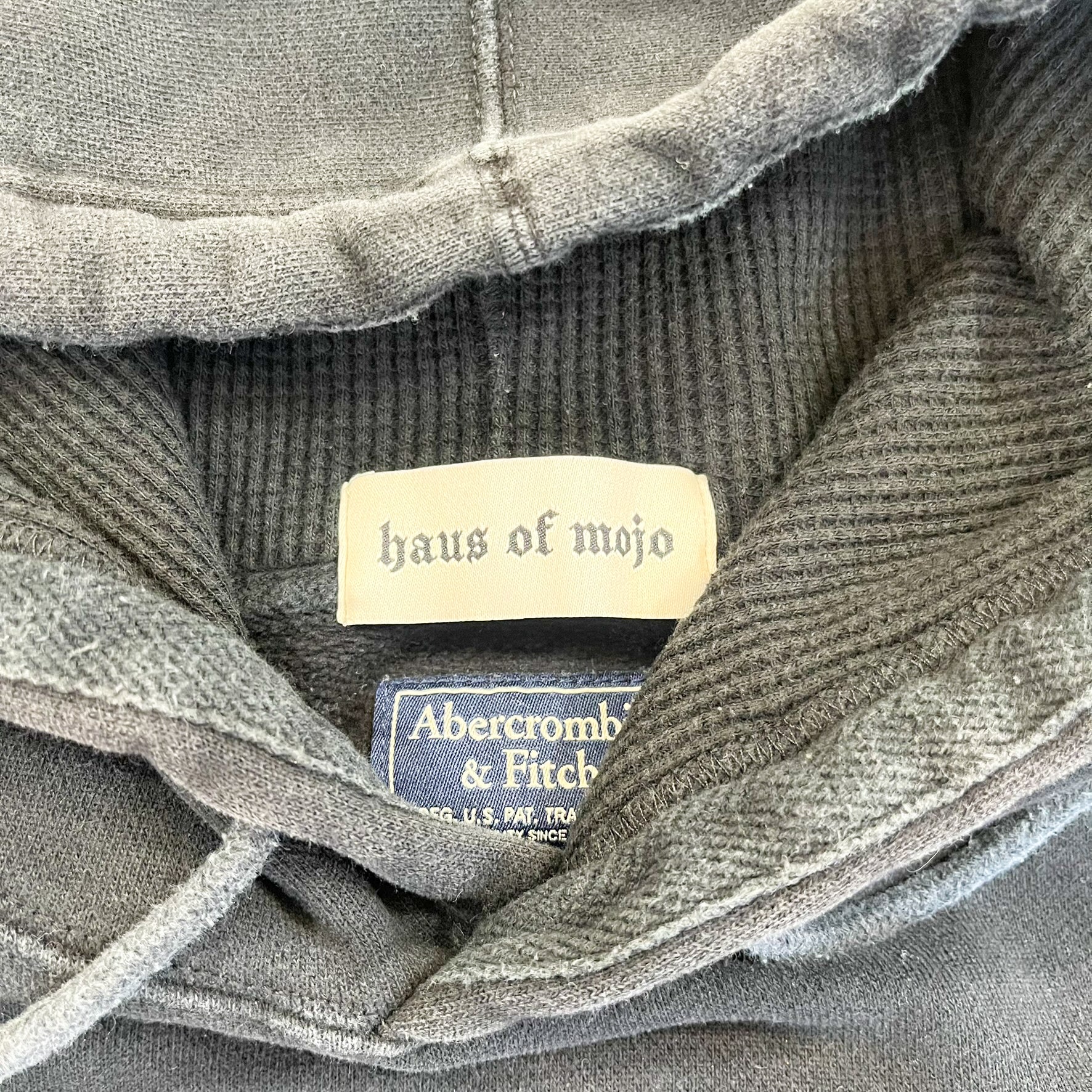F- HOM Abercrombie & Fitch Puff Text Cropped Reworked Hoodie