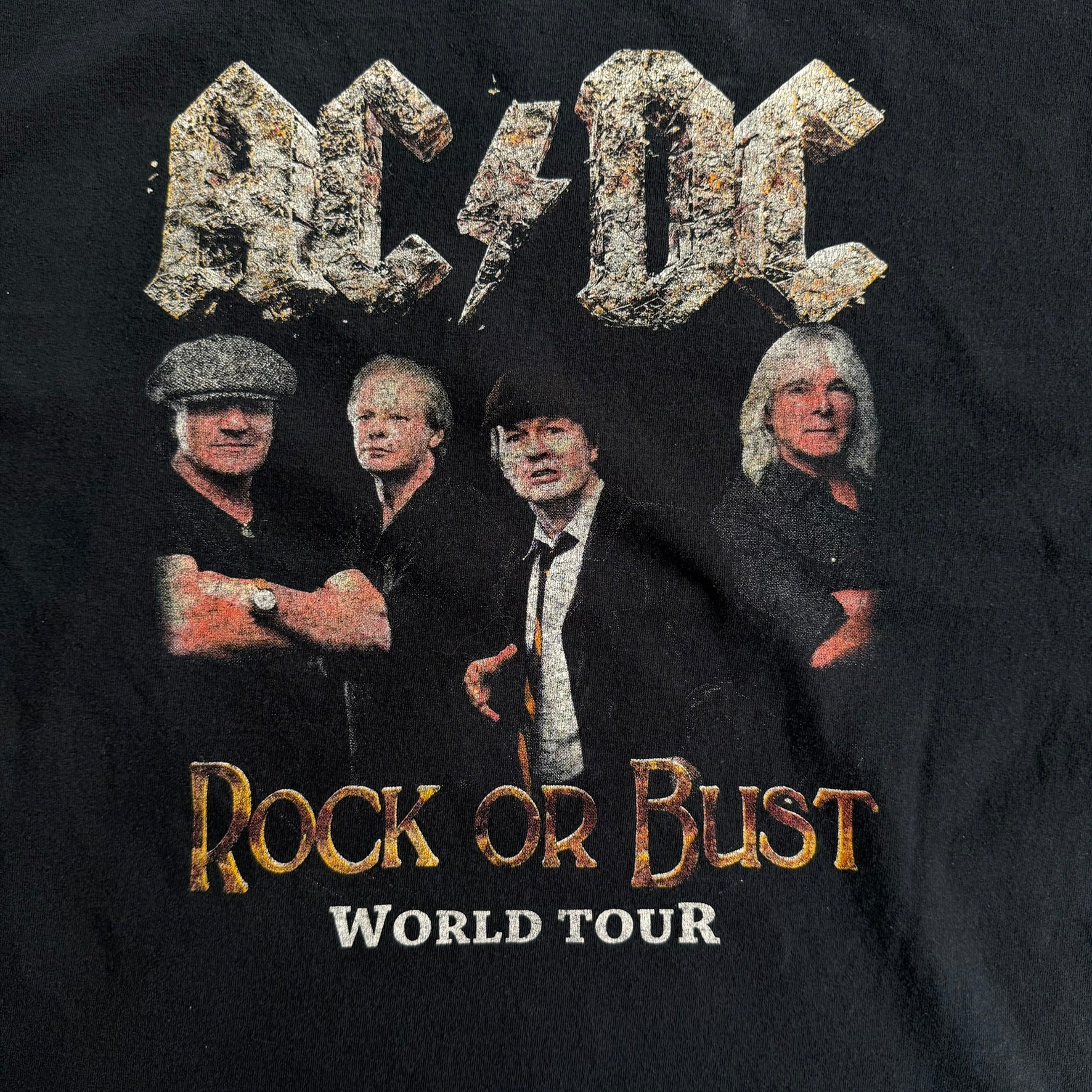 J- '15 AC/DC Rock Or Bust Tour Picture Graphic Tee - XL