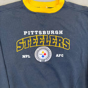 F- Vintage Pittsburgh Steelers NFL Lee Embroidered Logo & Text Crewneck