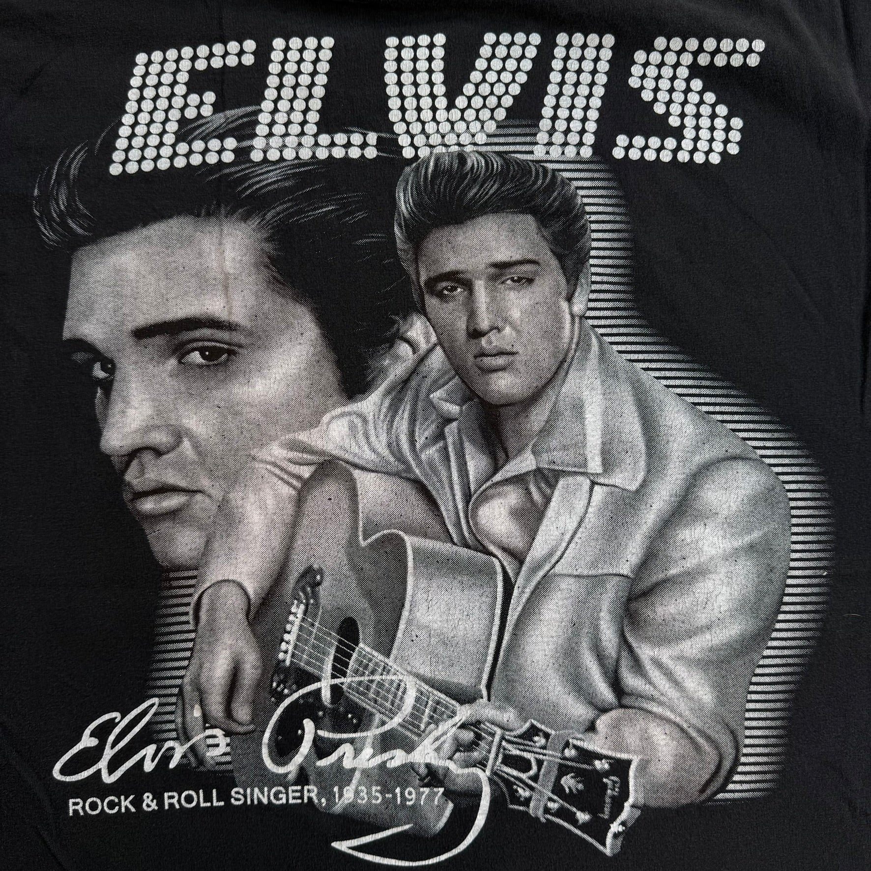 J- Vintage Elvis Presley Playing Guitar Graphic & Text Tee - XL