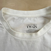 J- Shania Twain Picture & Text Graphic Tee - L