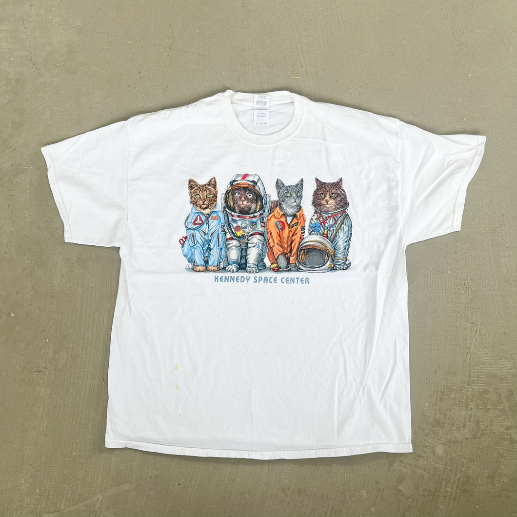 F- Vintage Kennedy Space Center Astronaut Cats Graphic Tee