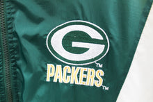 Load image into Gallery viewer, X -  Vintage Starter NFL Green Bay Packers Nylon Windbreaker
