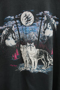 X - Vintage 90's Wolves & Moon In Forest Tank Top