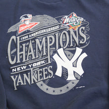 Load image into Gallery viewer, F- Vintage 1998 New York Yankees MLB Logo 7 American League Championship Crewneck
