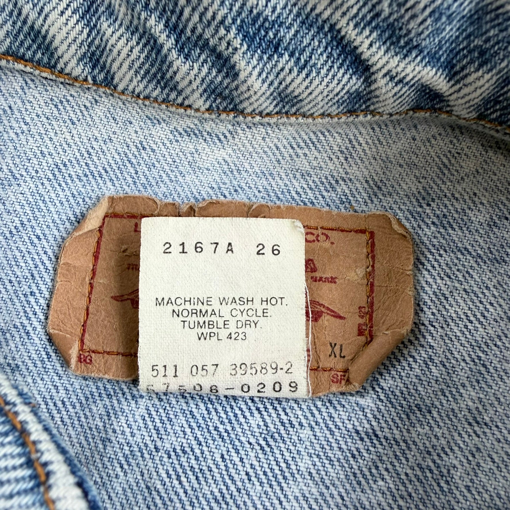 J- Vintage 90s Levi’s 70508  Acid Wash Made In USA Denim Trucker Jacket - XL