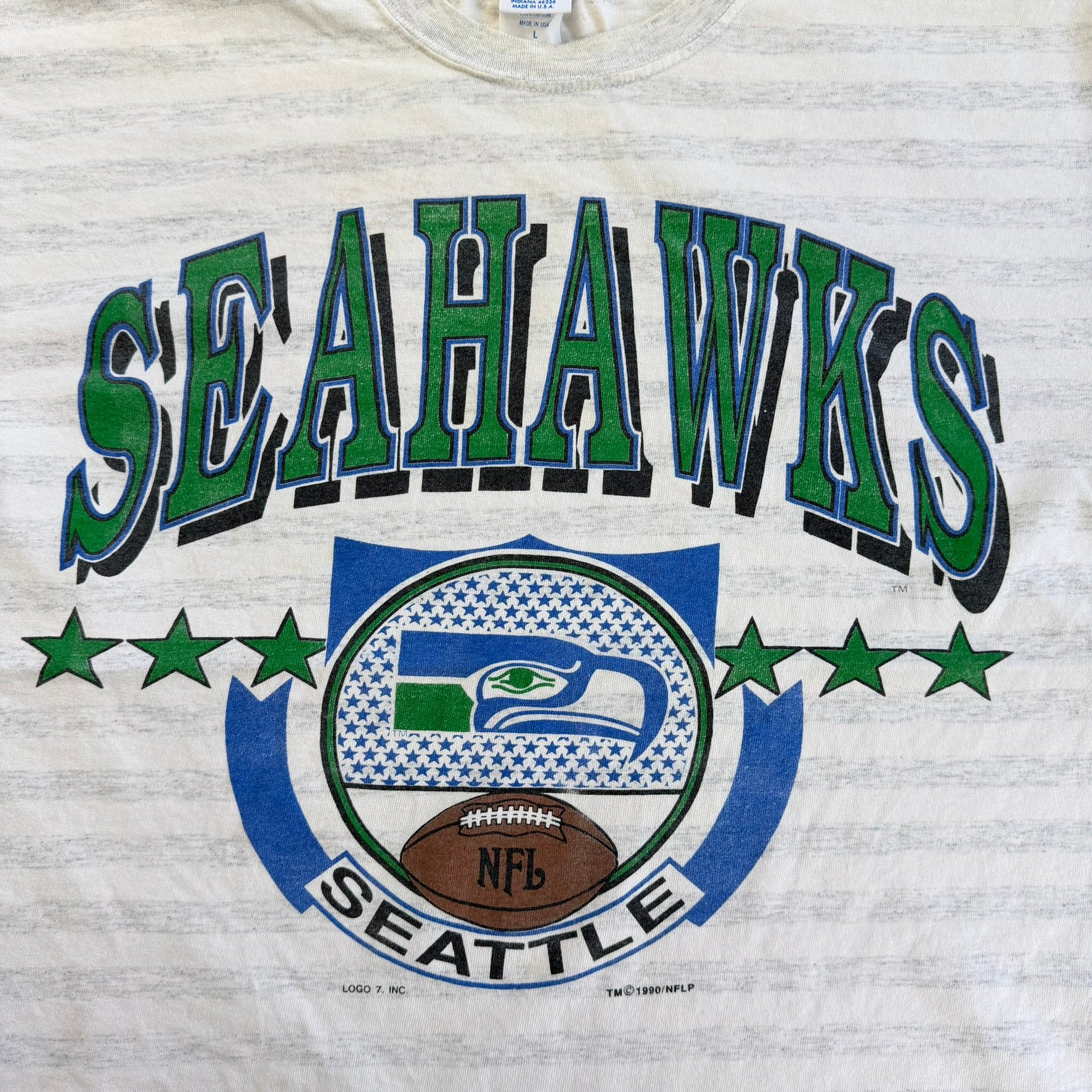 J- Vintage '90 Seattle Seahawks NFL Logo 7 Graphic Made In USA Single Stitch Tee - L