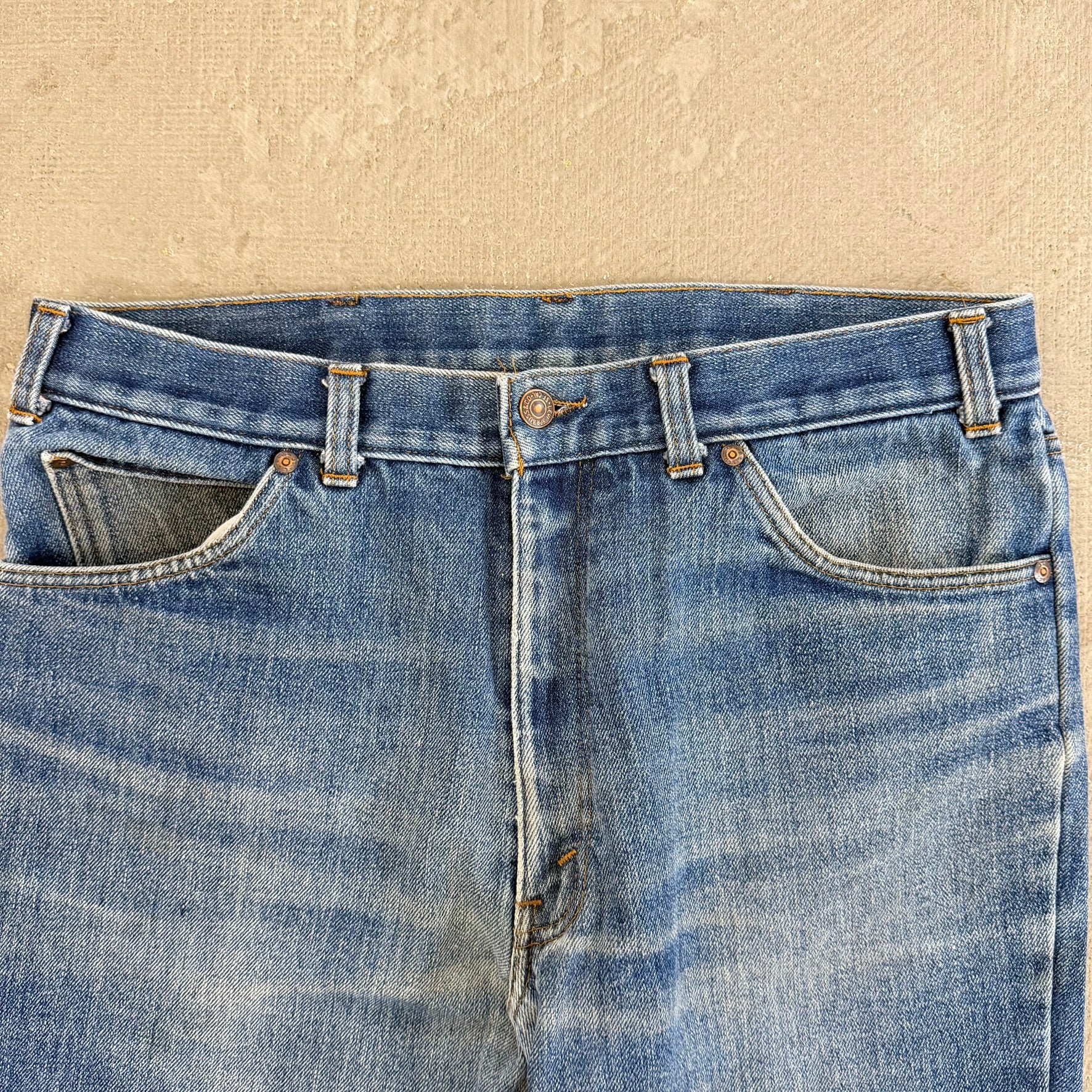 J- Vintage ‘86 Levi’s Orange Tab Made In USA Fleece Lined Straight Leg Jeans - 34x28.5