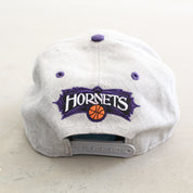 F- Vintage Charlotte Hornets NBA New Era Old Logo Snapback Hat