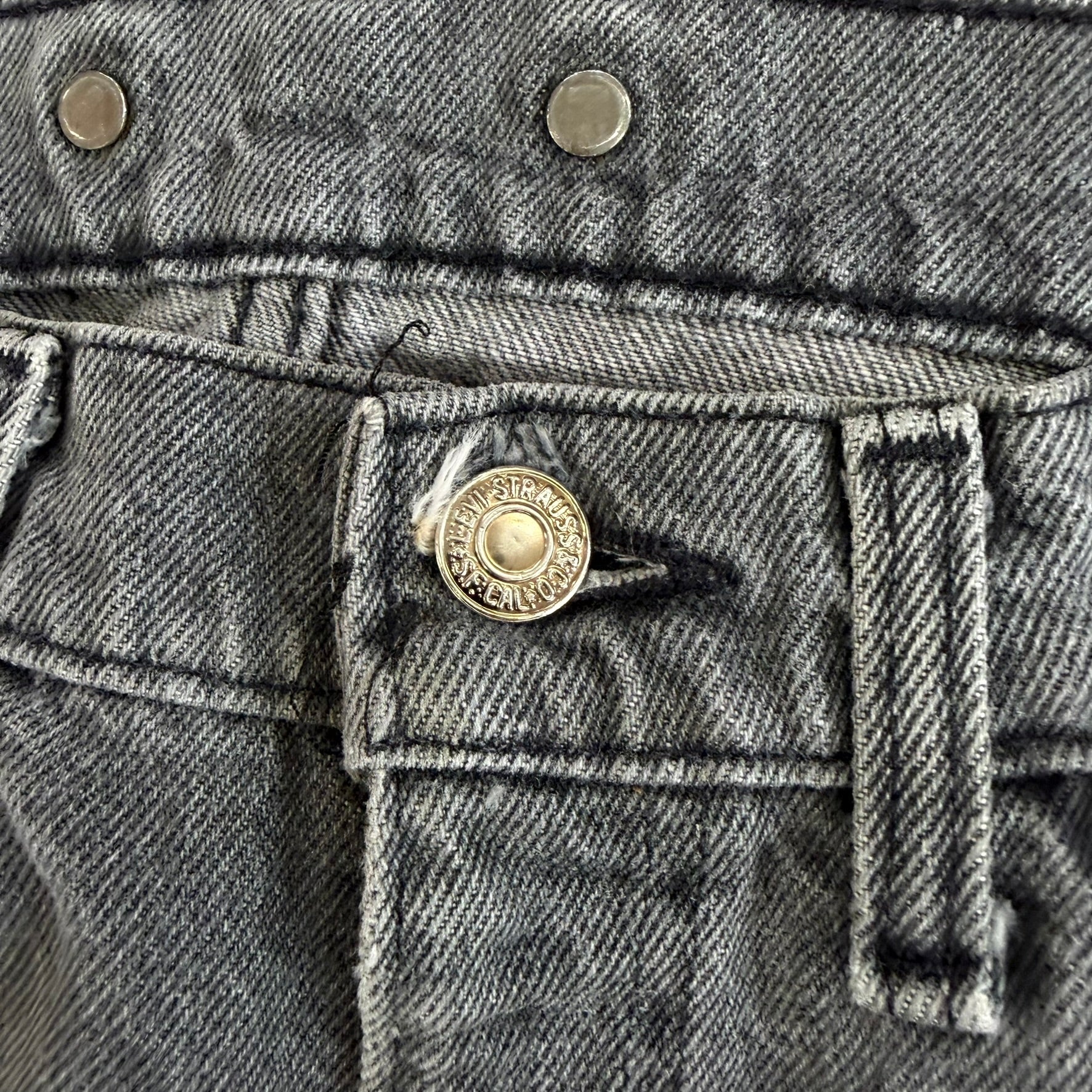 J- Vintage Levi’s Orange Tab Black/Grey Wash Jeans - 33x31 (fits 32x31)