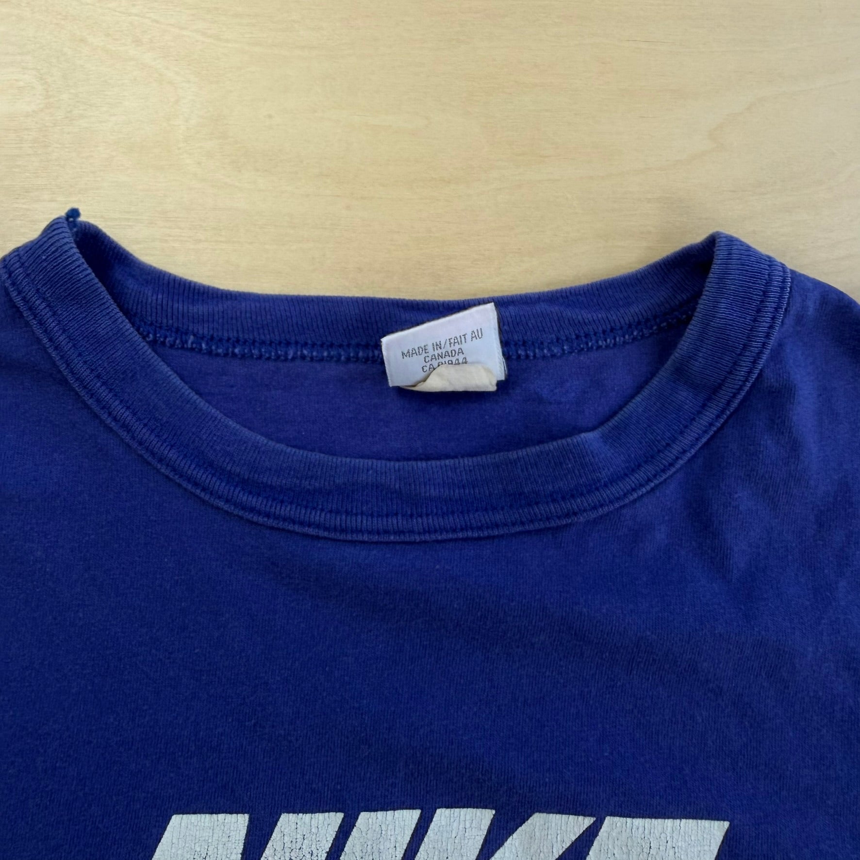 J- Vintage 90s Nike Air & Swoosh Graphic Single Stitch Tee - XL