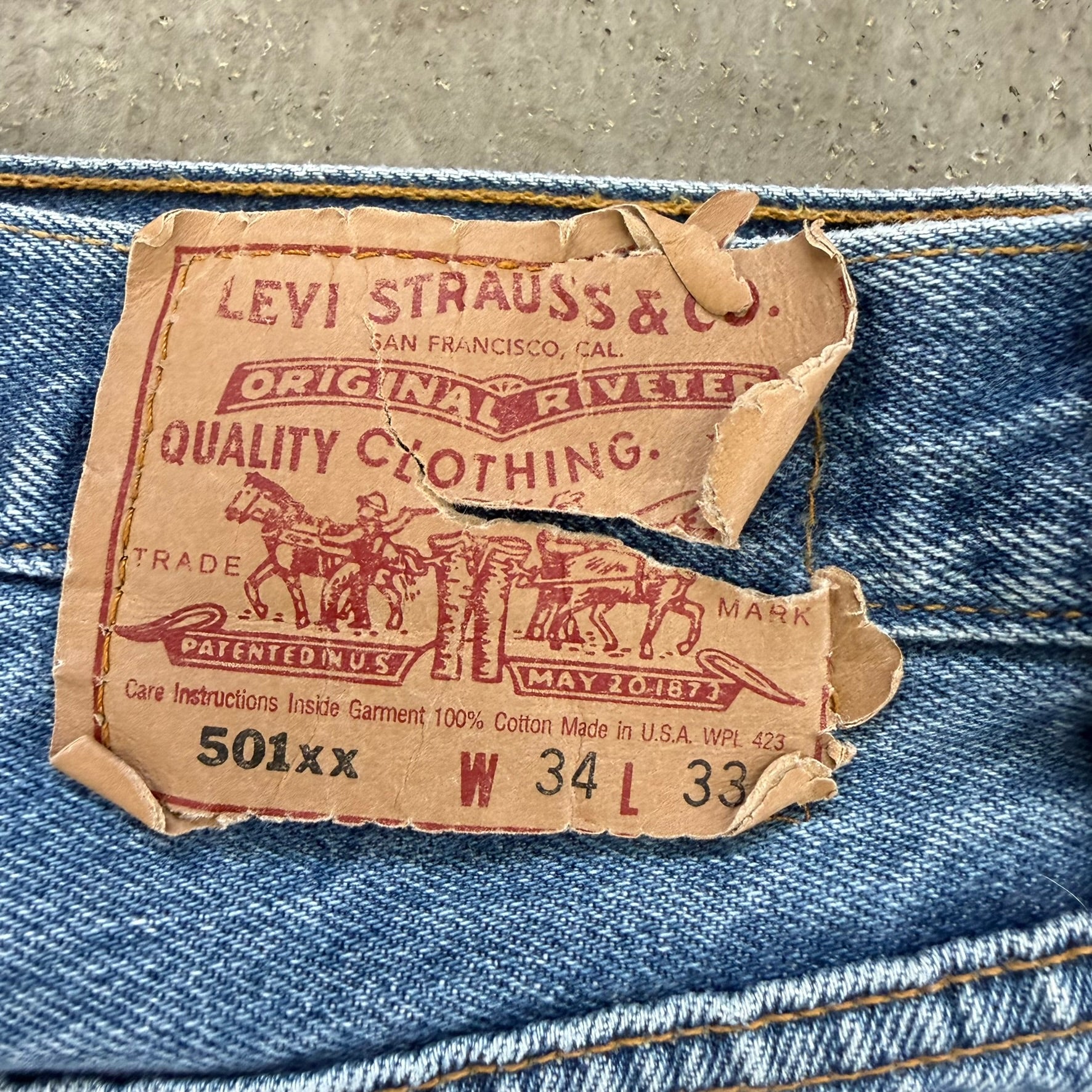 J- Vintage '94 Levi’s 501xx Made In USA Jeans - 34x33 (fits 32x28.5)