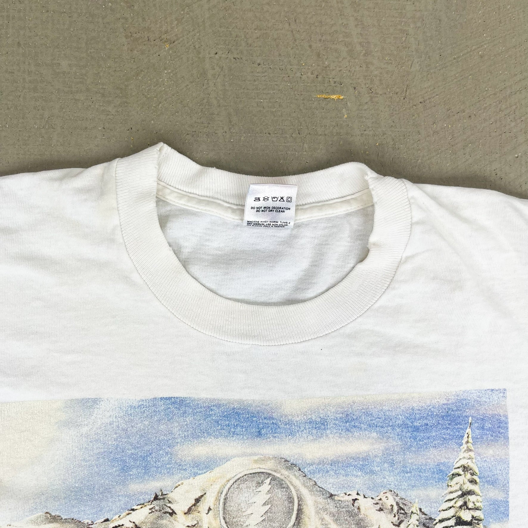 F- Vintage '91 Grateful Dead Skying Skeleton Graphic Single Stitch Tee