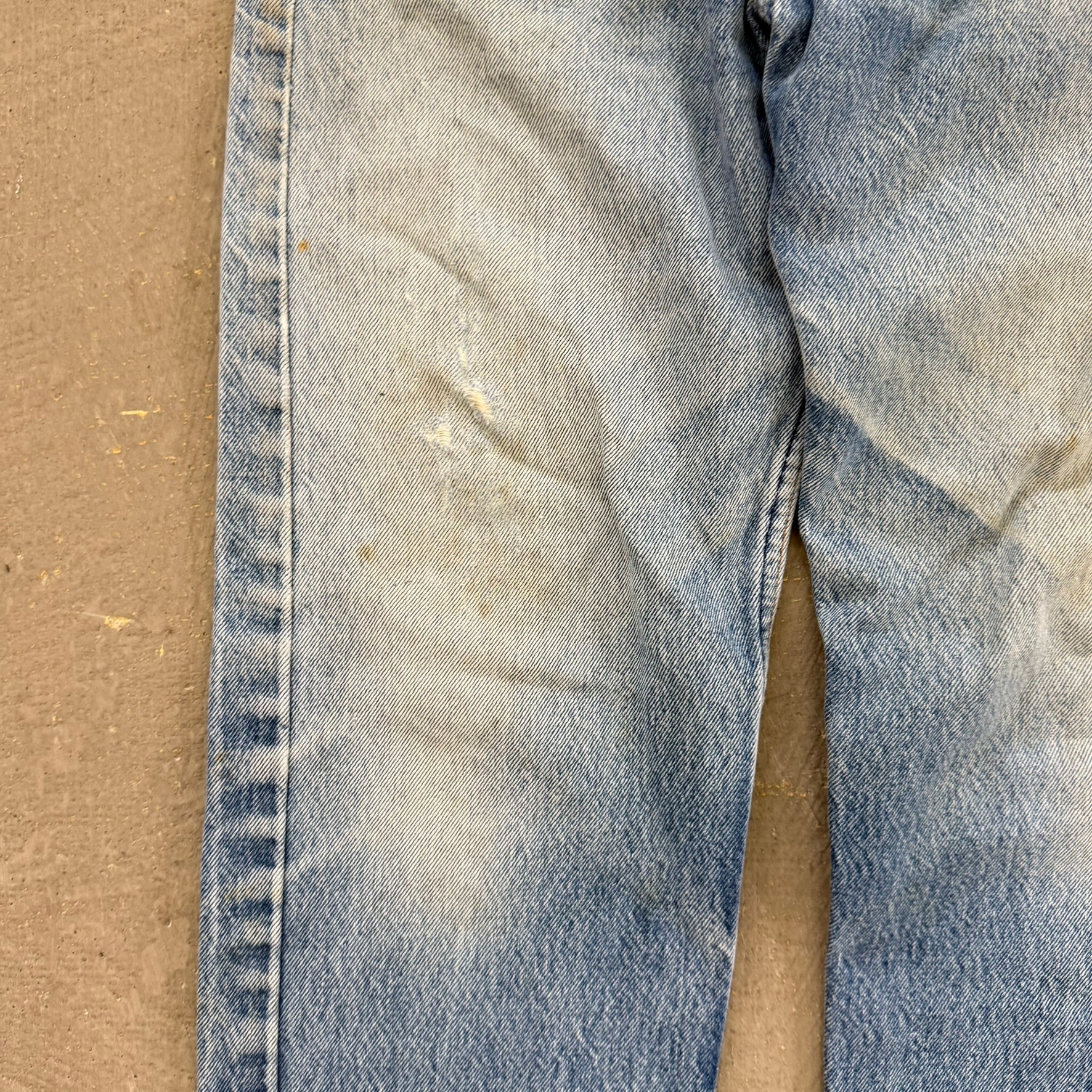 J- Vintage '94 Levi’s 501xx Made In USA Jeans - 34x33 (fits 32x28.5)