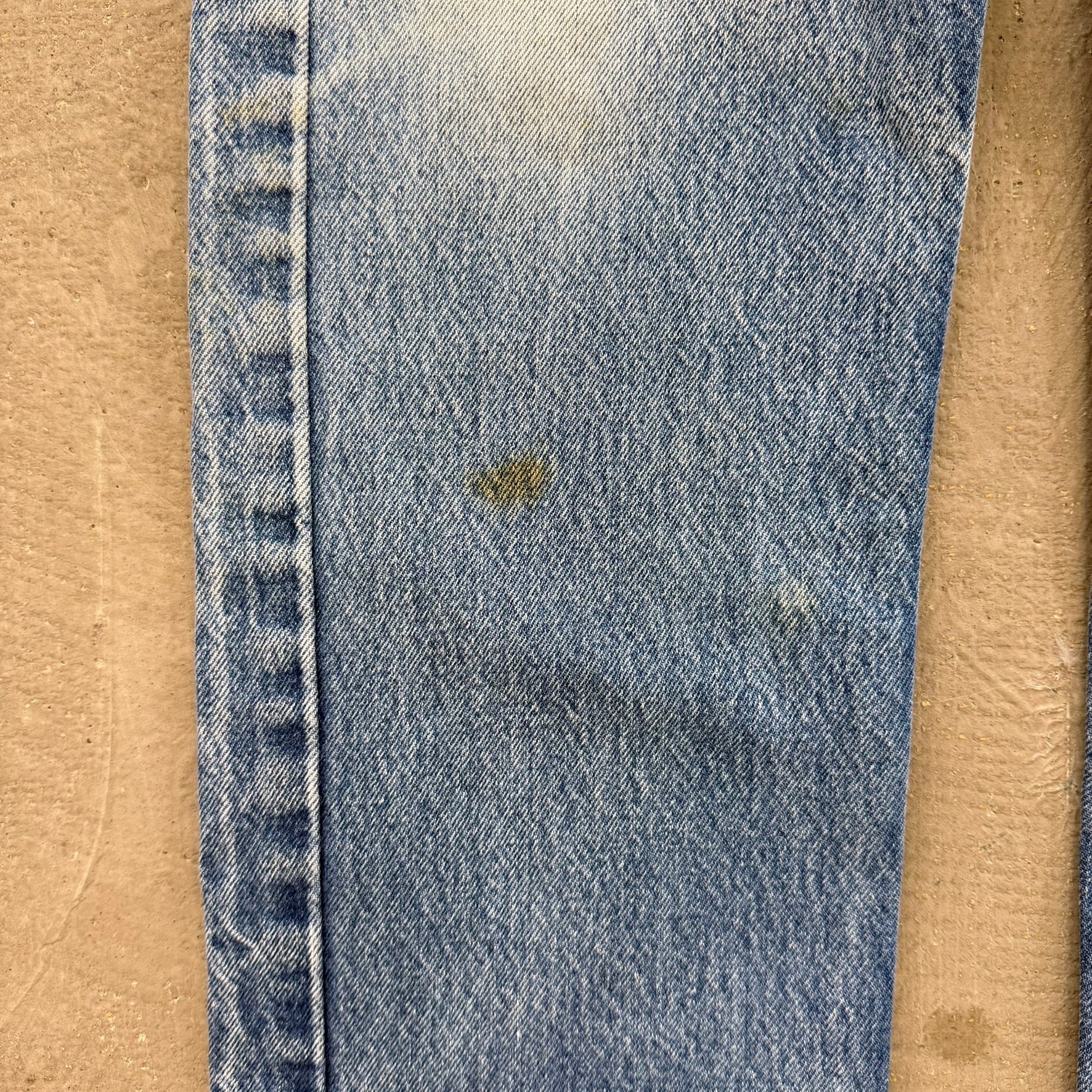 J- Vintage '94 Levi’s 501xx Made In USA Jeans - 34x33 (fits 32x28.5)