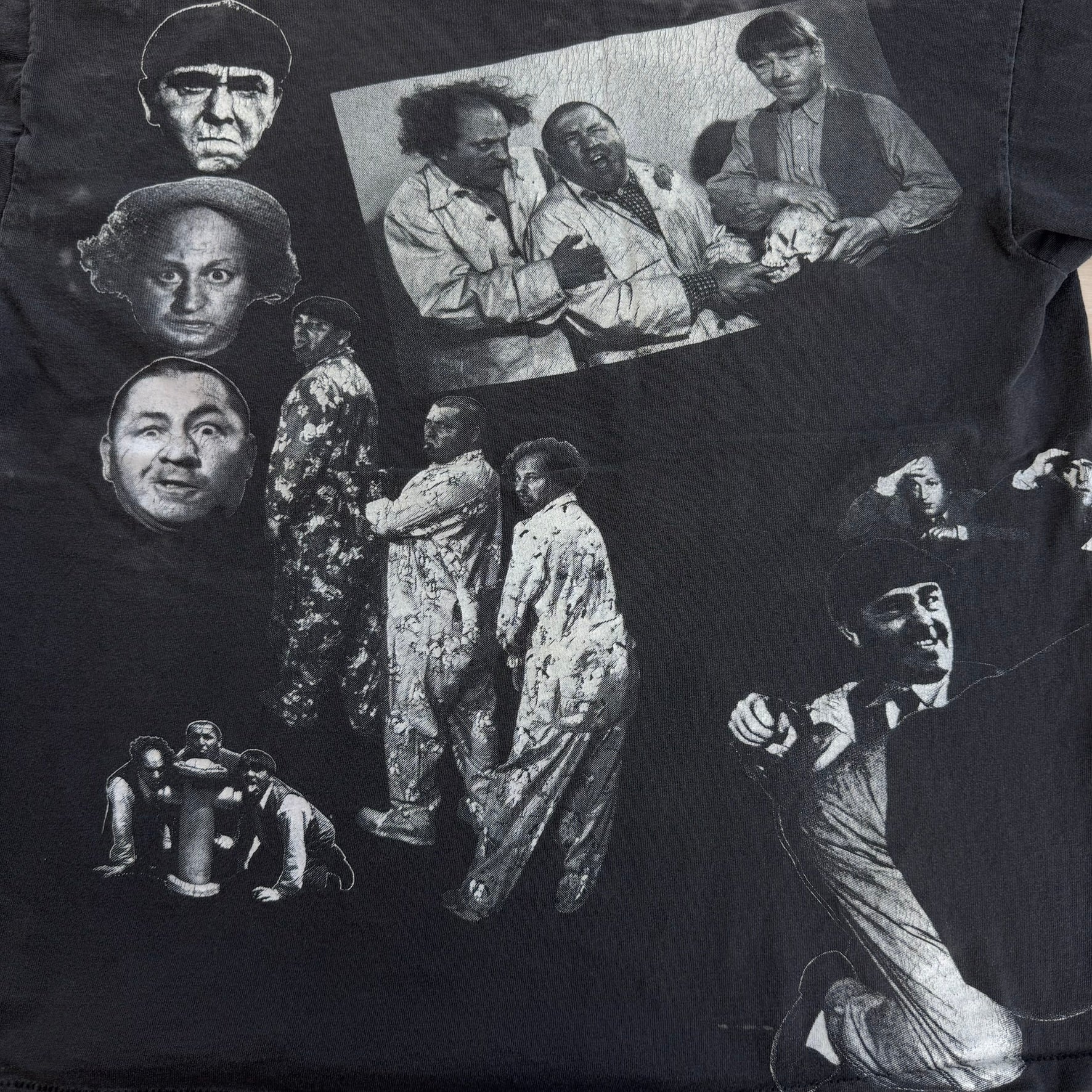 J- Vintage '91 The Three Stooges Jumbo Print Made In USA Single Stitch Tee - XL