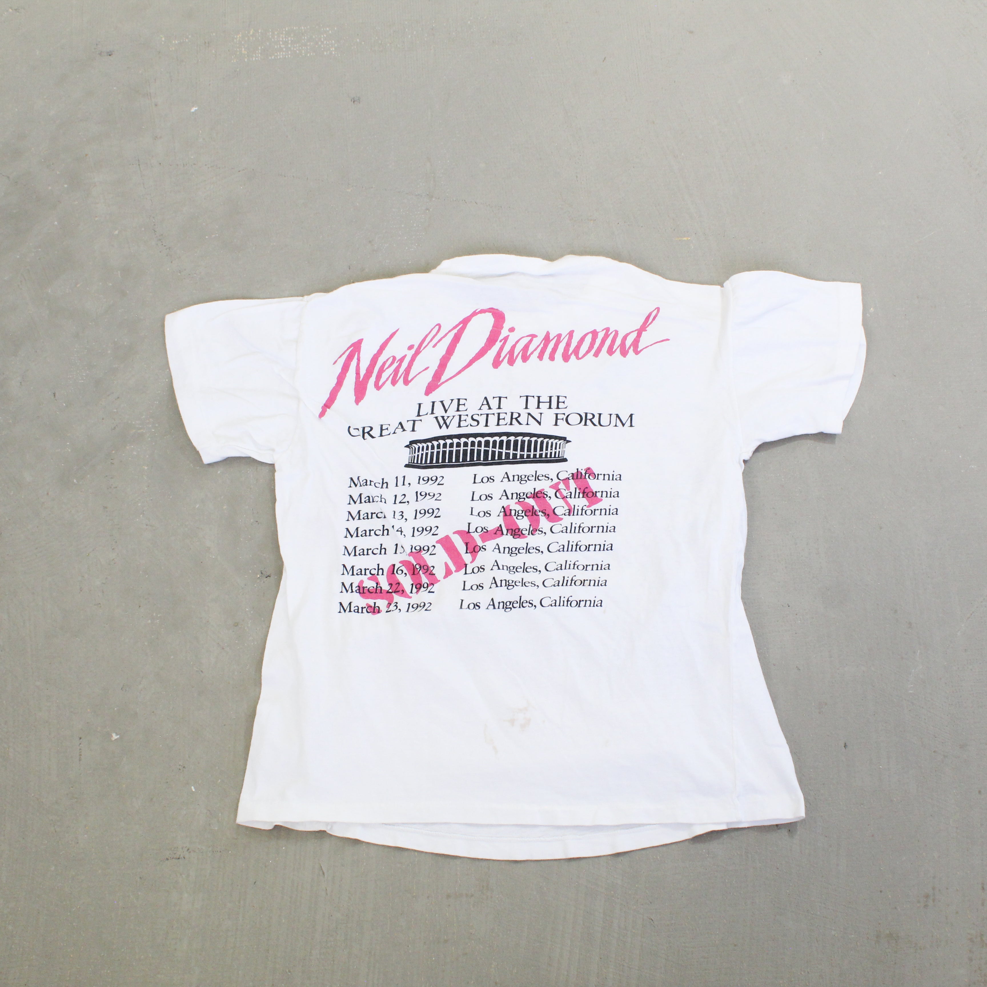 F- Vintage 1992 Neil Diamond In The Round Tour Tee