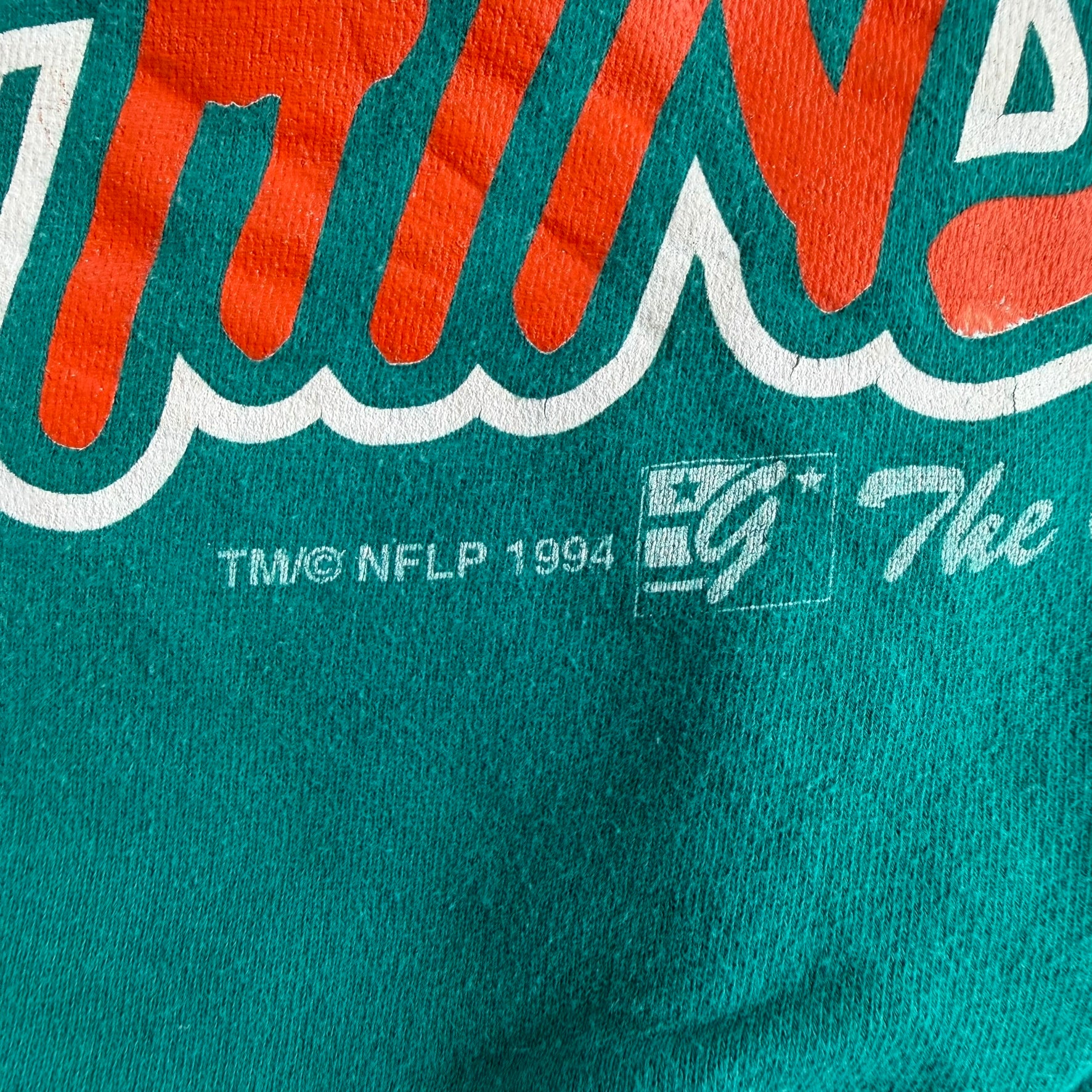 J- Vintage '94 Miami Dolphins NFL Text & Graphic Crewneck - XL