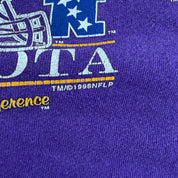 J- Vintage '96 Minnesota Vikings NFL Text & Graphic Crewneck - L