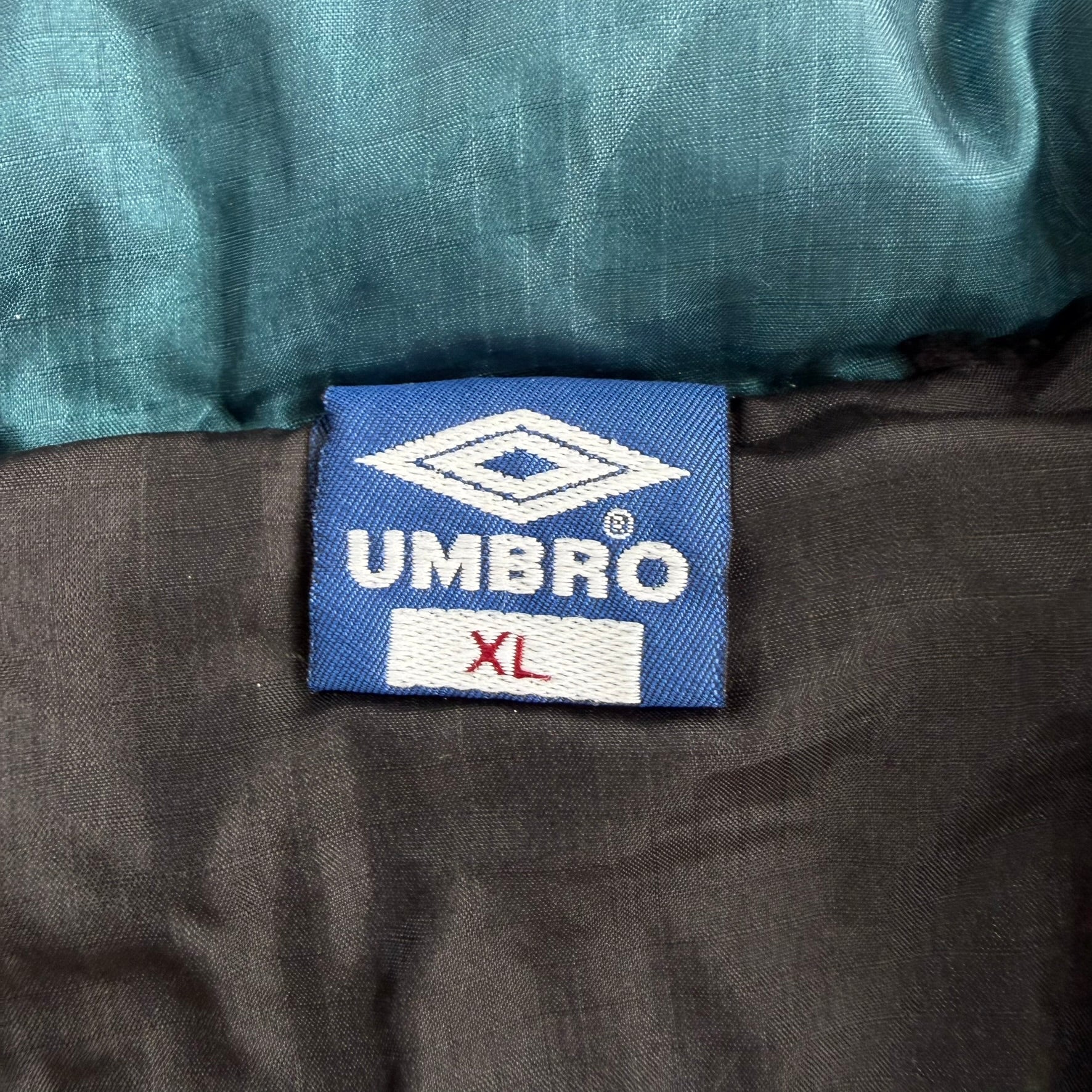 J- Vintage Umbro Embroidered Logo Zip Up Lightweight Jacket - XL