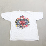 F- Vintage 90s Chicago Bulls NBA Raven Athletic Logo & Text Single Stitch Tee