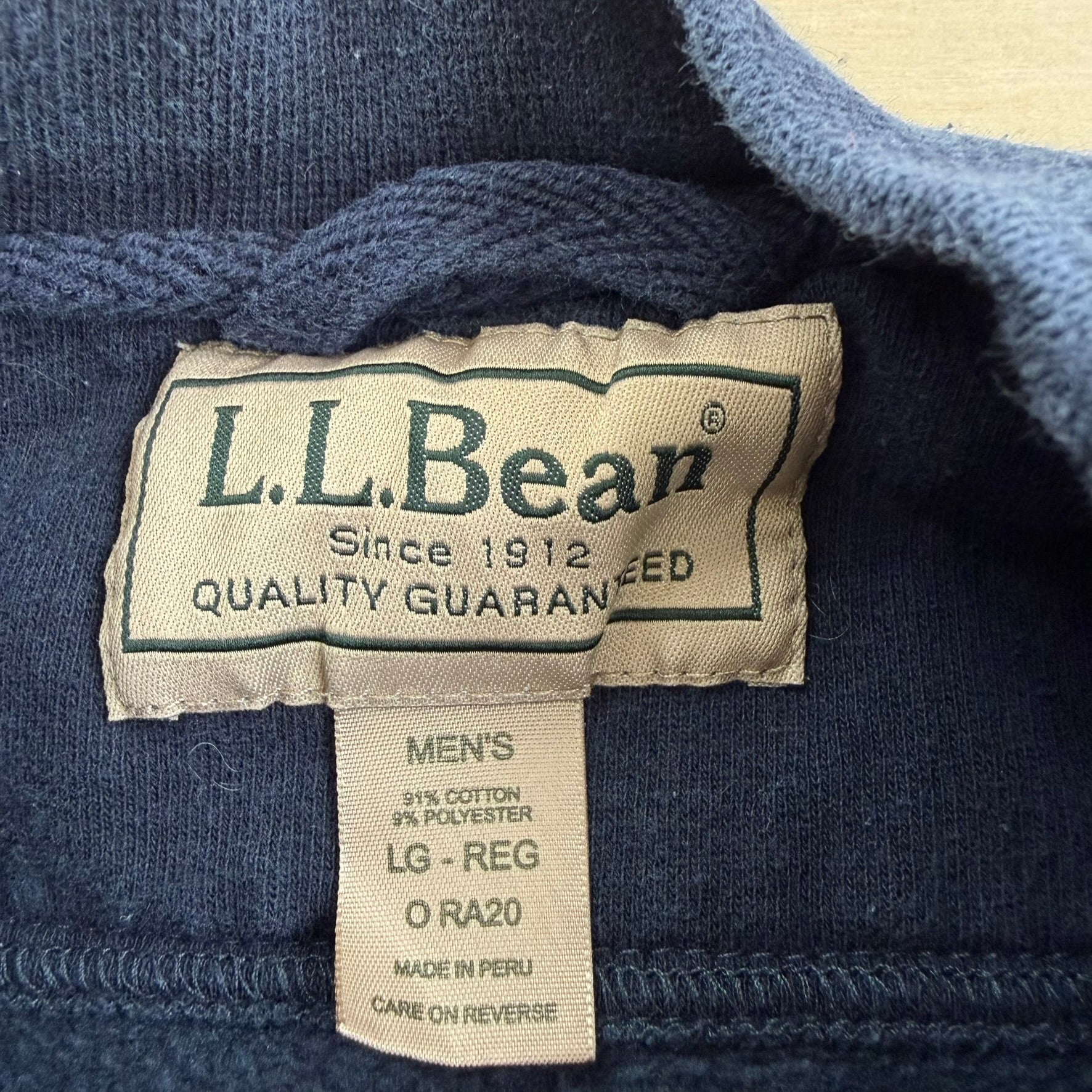 J- Vintage LL Bean Embroidered Logo Text Crewneck - L