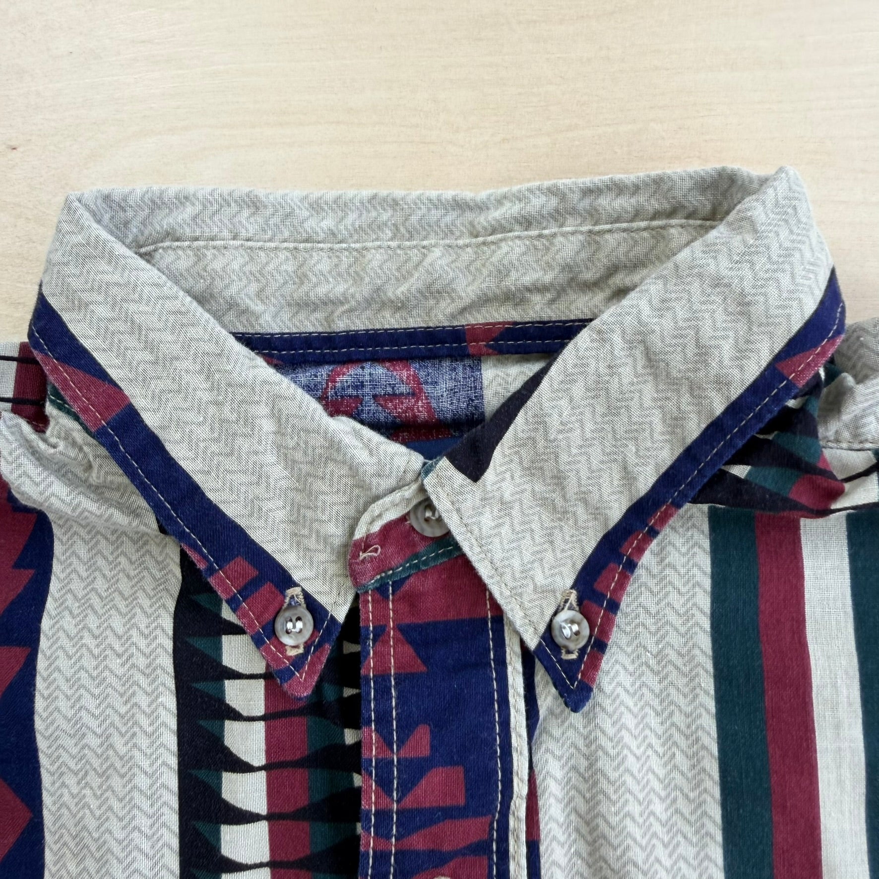 J- Vintage Wrangler Western Pattern Button Down Shirt - XL Long