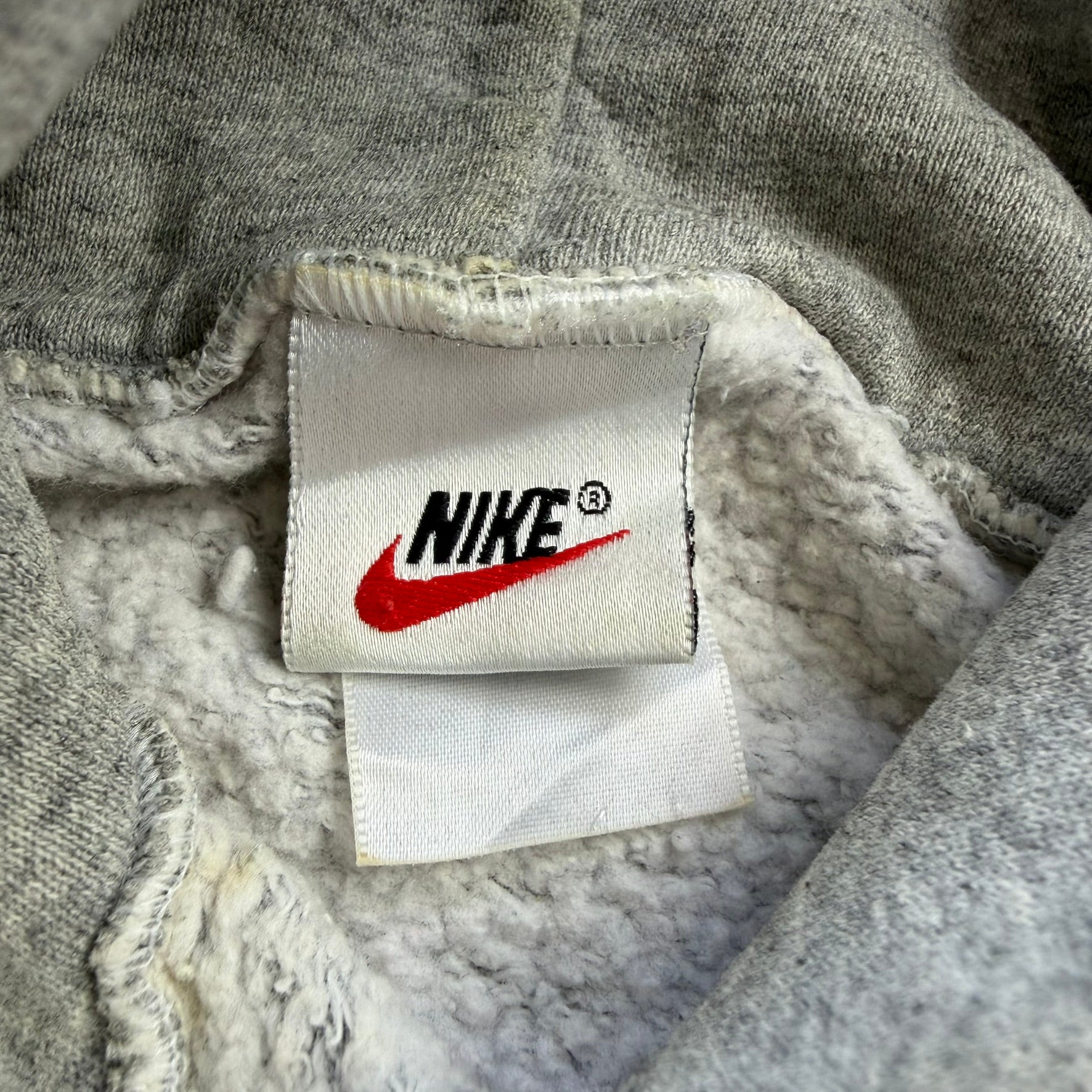 J- Vintage 90s Nike Embroidered Swoosh Grey Hoodie - L