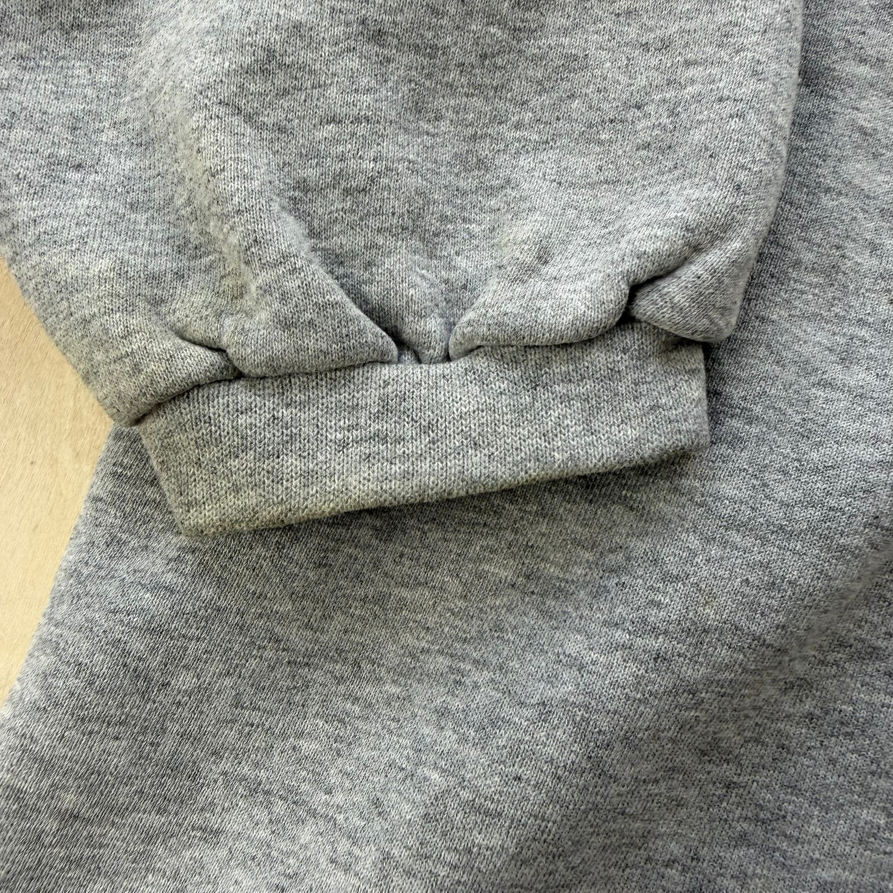 J- Vintage 90s Nike Embroidered Swoosh Grey Hoodie - L
