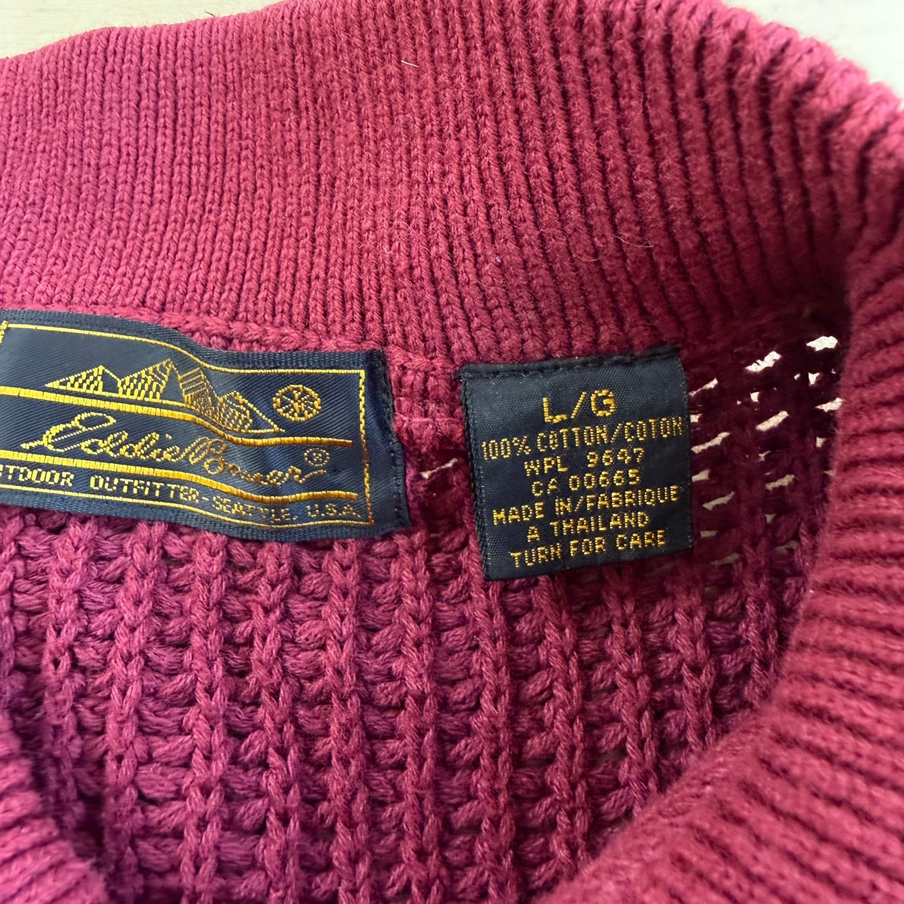 J- Vintage Eddie Bauer Maroon Henley Knit Sweater - L (fits XL)