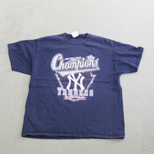 Load image into Gallery viewer, F- Vintage 1998 New York Yankees MLB World Series Champs Lee Tee
